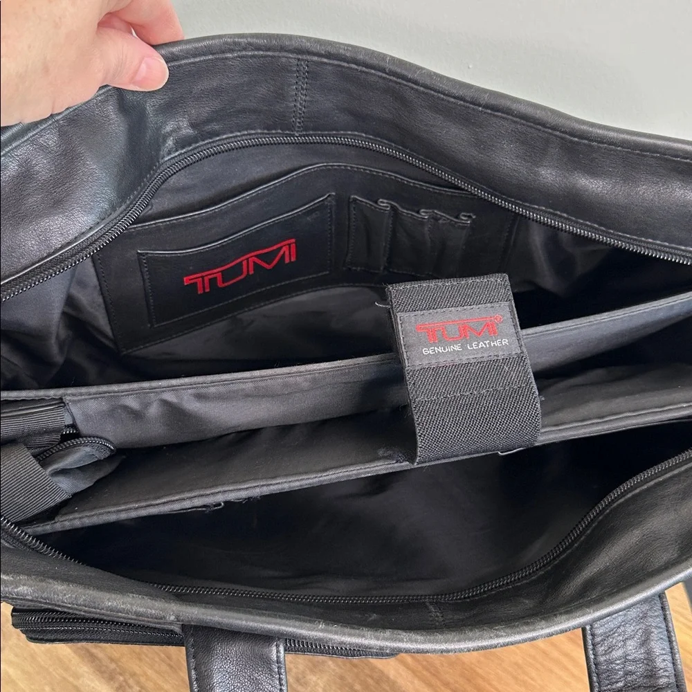 TUMI Alpha Black Leather Expandable Briefcase